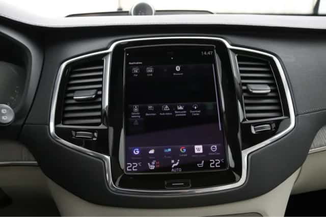Volvo XC90 (2022) thumbnail 21