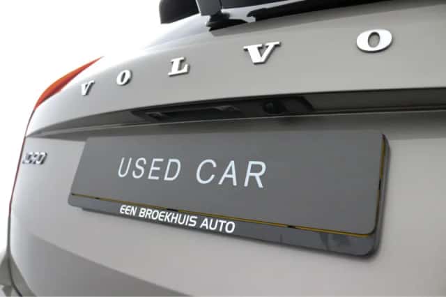 Volvo XC90 (2022) thumbnail 22