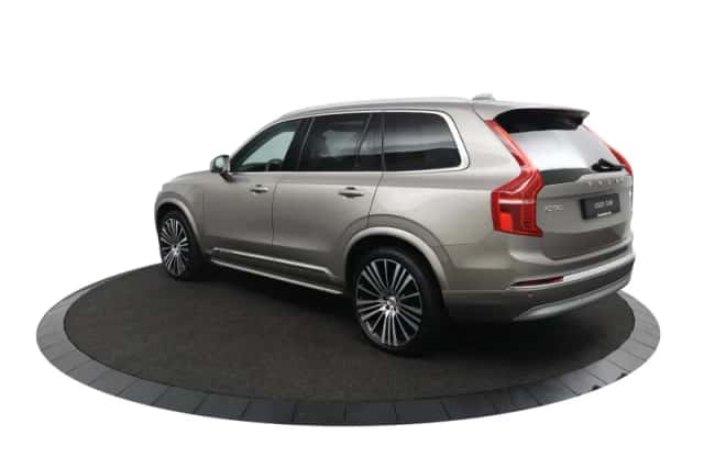 Volvo XC90 (2022) thumbnail 30