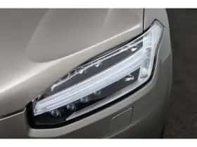 Volvo XC90 (2022) thumbnail 40