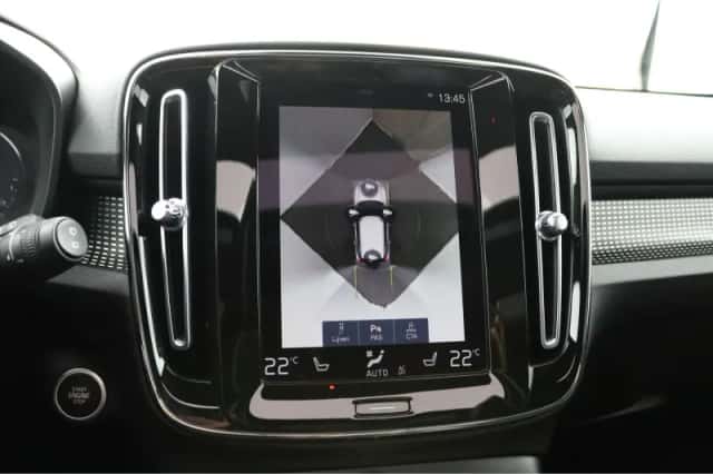 Volvo XC40 (2022) thumbnail 12