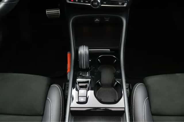 Volvo XC40 (2022) thumbnail 21
