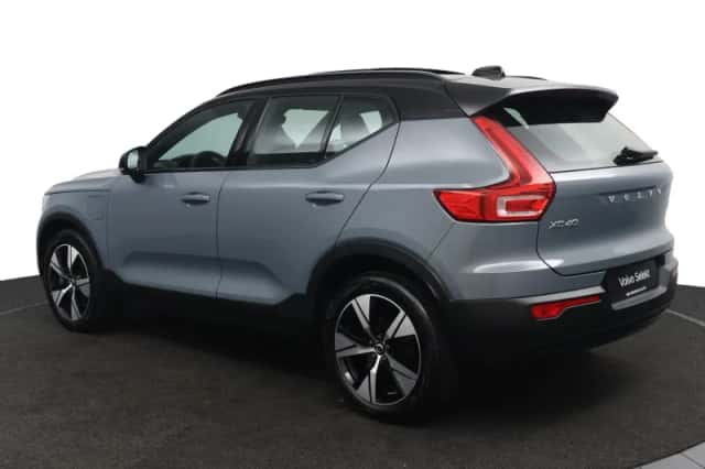 Volvo XC40 (2022) thumbnail 4