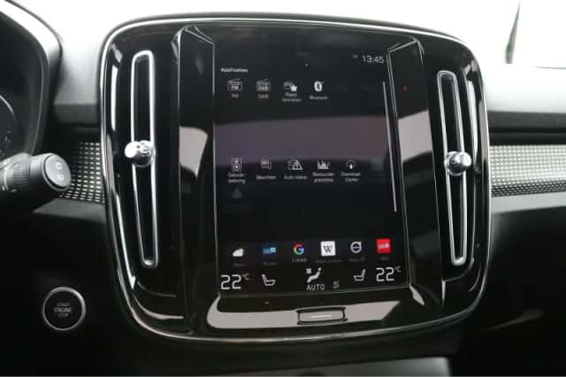 Volvo XC40 (2022) thumbnail 40