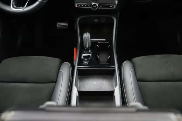 Volvo XC40 (2022) thumbnail 41