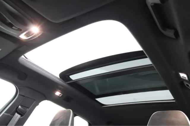 Volvo XC40 (2022) thumbnail 42