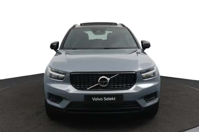 Volvo XC40 (2022) thumbnail 7