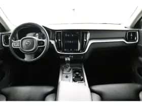 Volvo V60 (2019) thumbnail 9