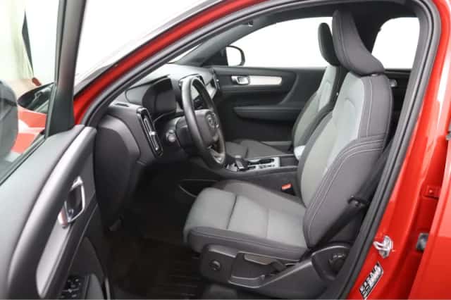 Volvo XC40 (2021) thumbnail 14