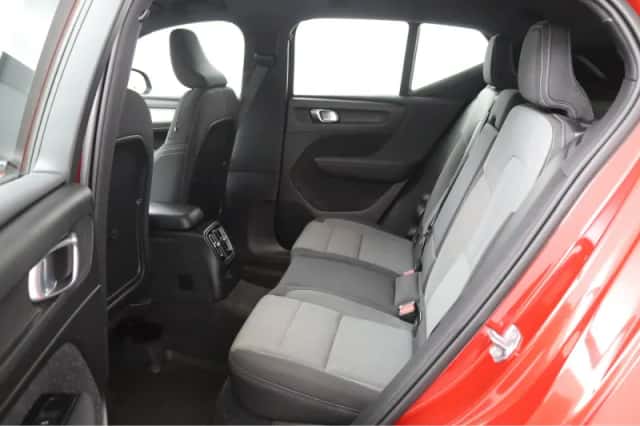 Volvo XC40 (2021) thumbnail 15