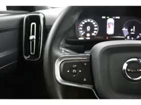 Volvo XC40 (2021) thumbnail 16