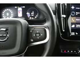 Volvo XC40 (2021) thumbnail 17