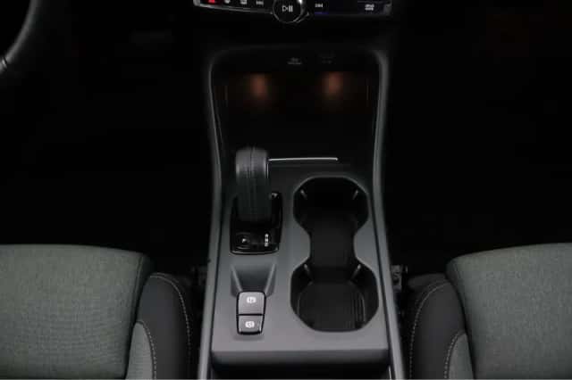 Volvo XC40 (2021) thumbnail 21