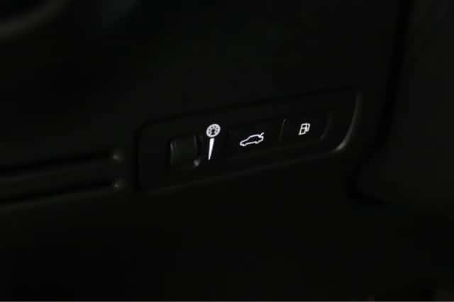 Volvo XC40 (2021) thumbnail 24