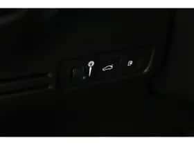 Volvo XC40 (2021) thumbnail 24