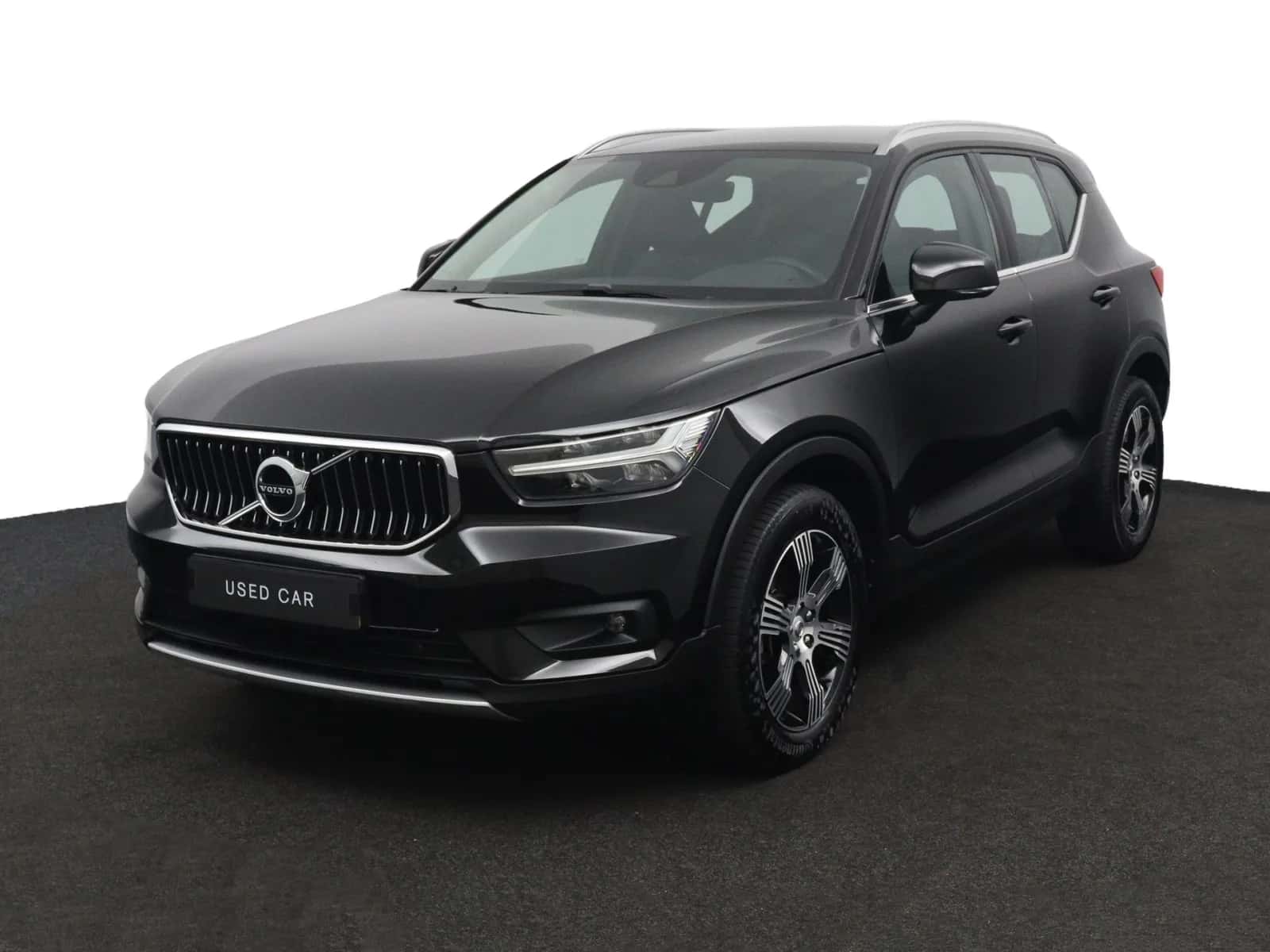 Volvo XC40 (2021) — foto 1
