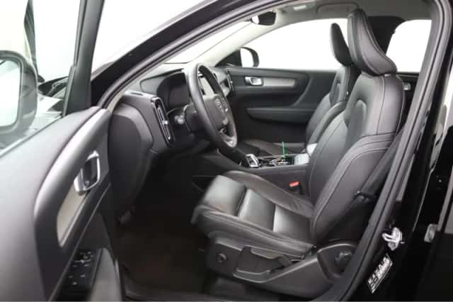 Volvo XC40 (2021) thumbnail 13