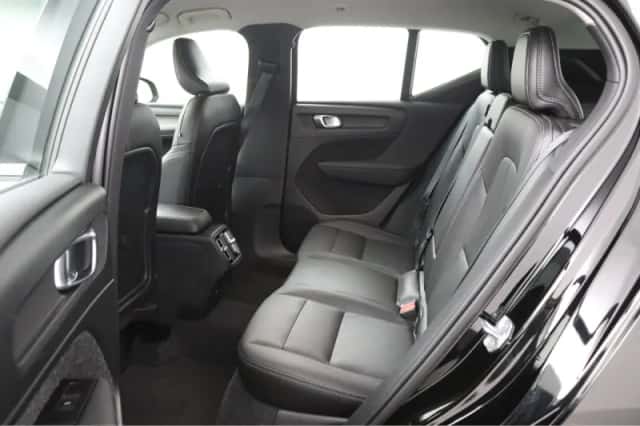 Volvo XC40 (2021) thumbnail 14