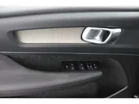Volvo XC40 (2021) thumbnail 22