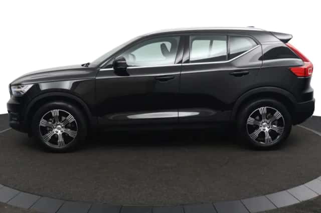 Volvo XC40 (2021) thumbnail 6