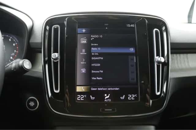 Volvo XC40 (2021) thumbnail 10