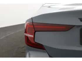 Volvo S60 (2023) thumbnail 33