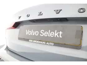 Volvo S60 (2023) thumbnail 34