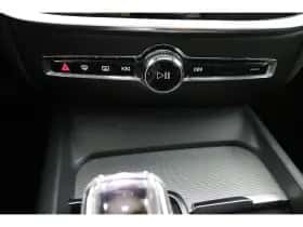 Volvo S60 (2023) thumbnail 36