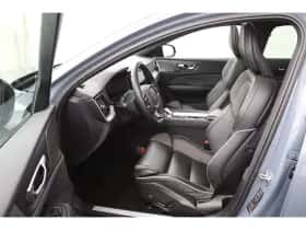Volvo S60 (2023) thumbnail 10