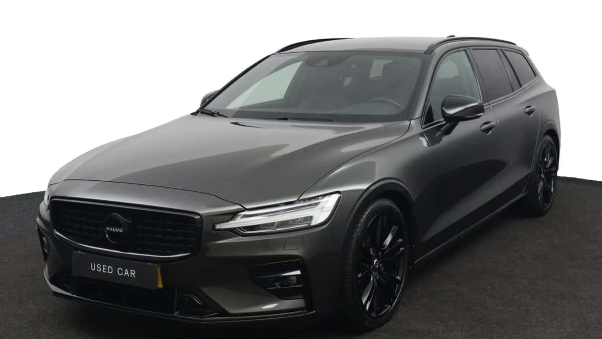 Volvo V60 (2021) — foto 1