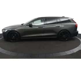 Volvo V60 (2021) thumbnail 2
