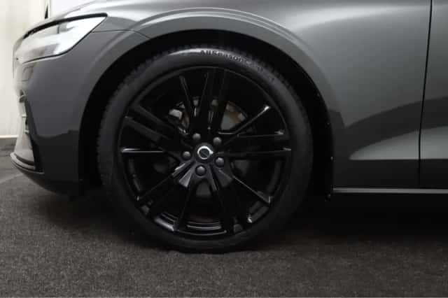 Volvo V60 (2021) thumbnail 13