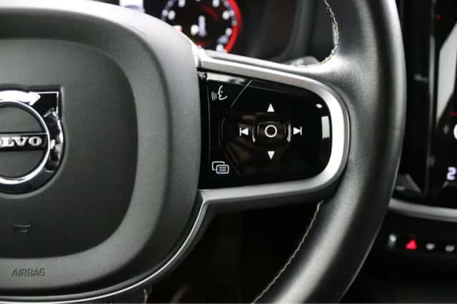 Volvo V60 (2021) thumbnail 16