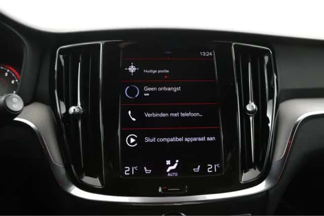 Volvo V60 (2021) thumbnail 41
