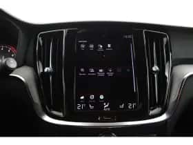 Volvo V60 (2021) thumbnail 42