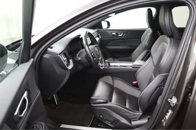 Volvo V60 (2021) thumbnail 7