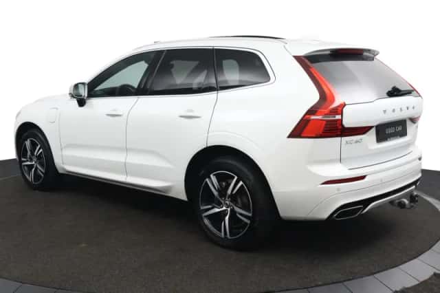 Volvo XC60 (2019) thumbnail 16