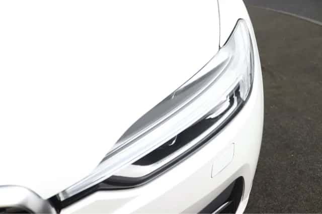 Volvo XC60 (2019) thumbnail 35