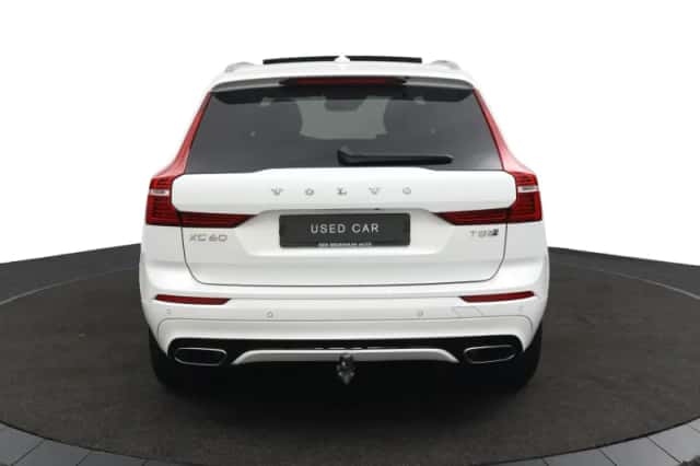 Volvo XC60 (2019) thumbnail 36