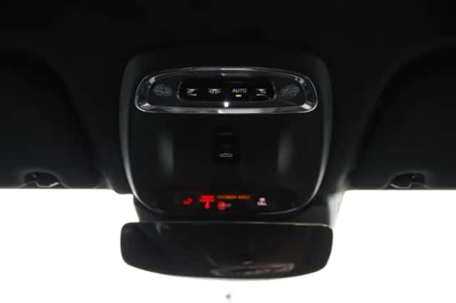 Volvo XC60 (2019) thumbnail 46
