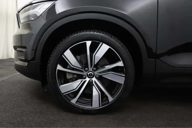 Volvo XC40 (2022) thumbnail 13
