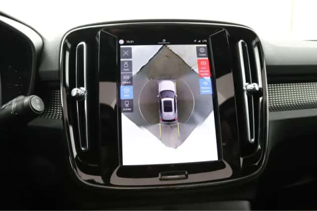 Volvo XC40 (2022) thumbnail 21
