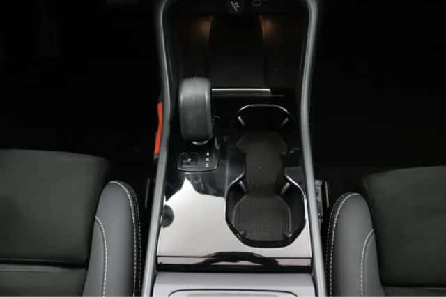 Volvo XC40 (2022) thumbnail 24