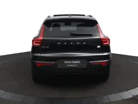 Volvo XC40 (2022) thumbnail 38