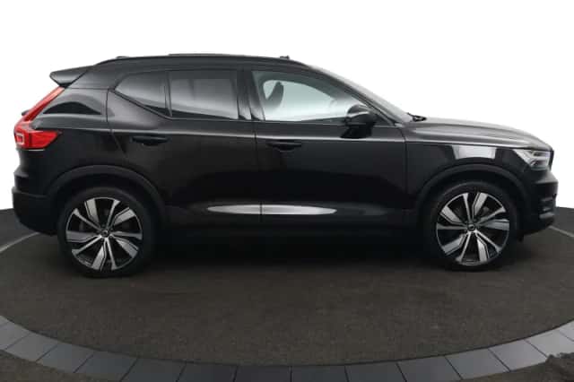 Volvo XC40 (2022) thumbnail 39