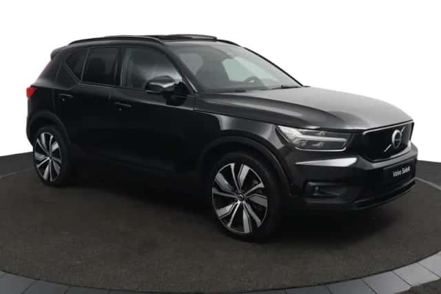 Volvo XC40 (2022) thumbnail 42