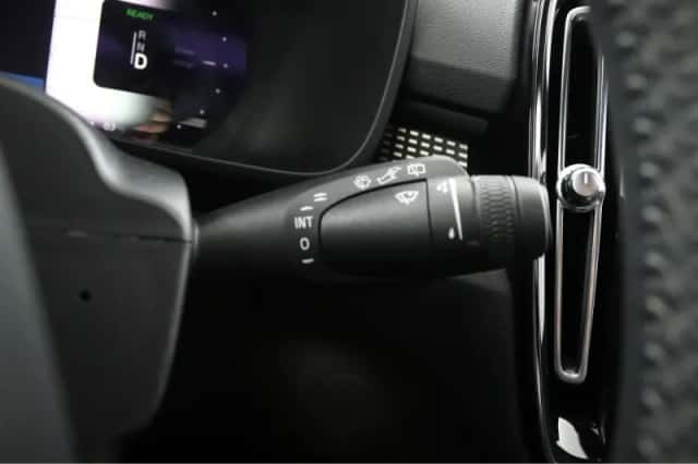 Volvo XC40 (2022) thumbnail 46