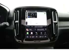 Volvo XC40 (2022) thumbnail 6