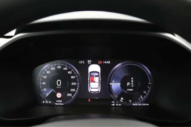 Volvo XC40 (2022) thumbnail 14