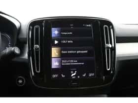 Volvo XC40 (2022) thumbnail 16